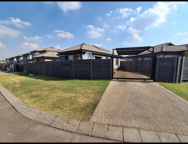 3 BEDROOM HOUSE FOR SALE IN LEOPARD’S REST